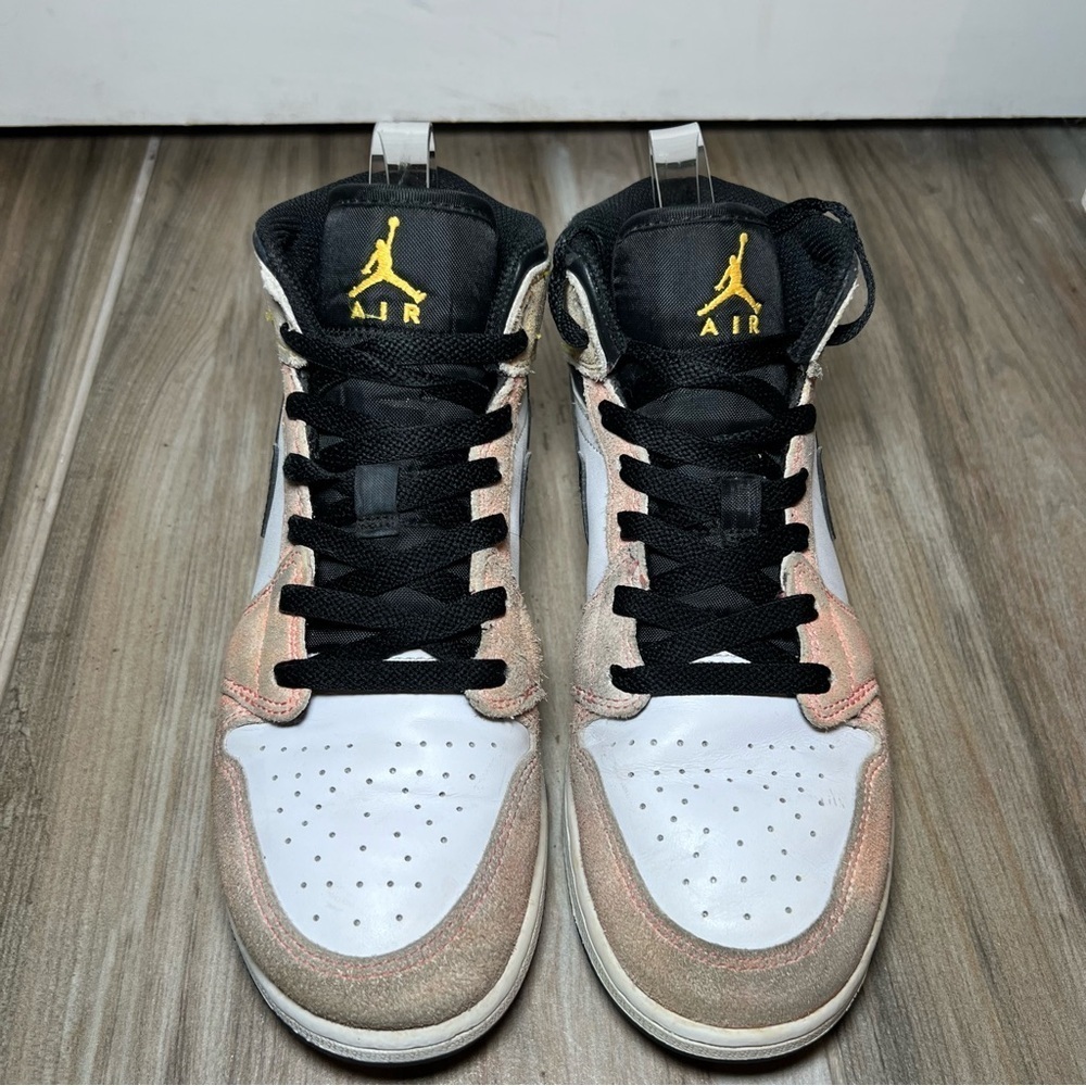 Nike Air Jordan 1 Mid SE GS Shoes ‘Flight Club’ Yellow & Orange Youth 6Y - Picture 3 of 10